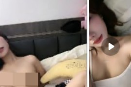 知聊 兔呼 小小鱼 人气小美女  私下1V1 情趣黑丝   露脸 全裸 自慰